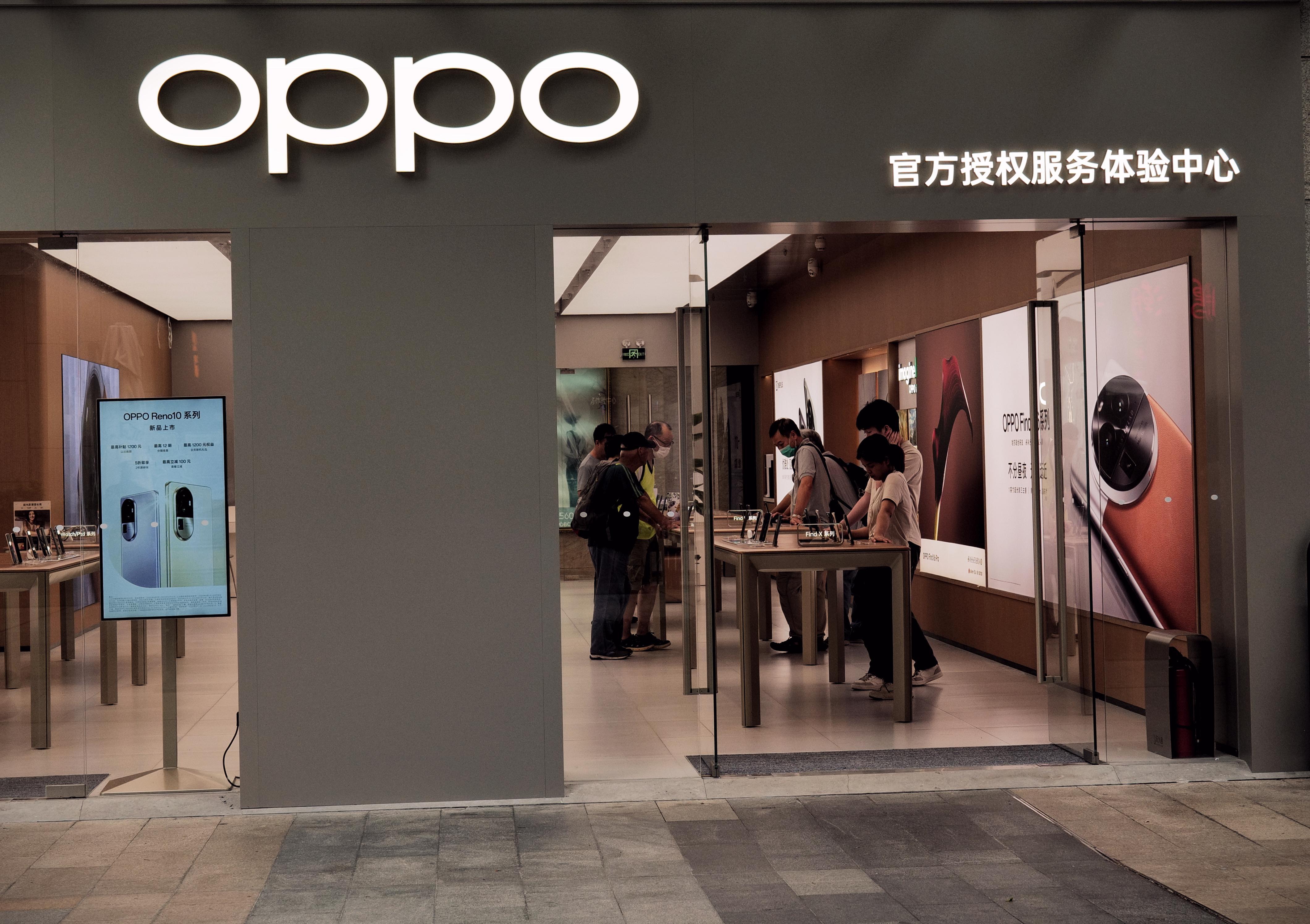【独家】OPPO也要做手持云台相机，产品对标大疆