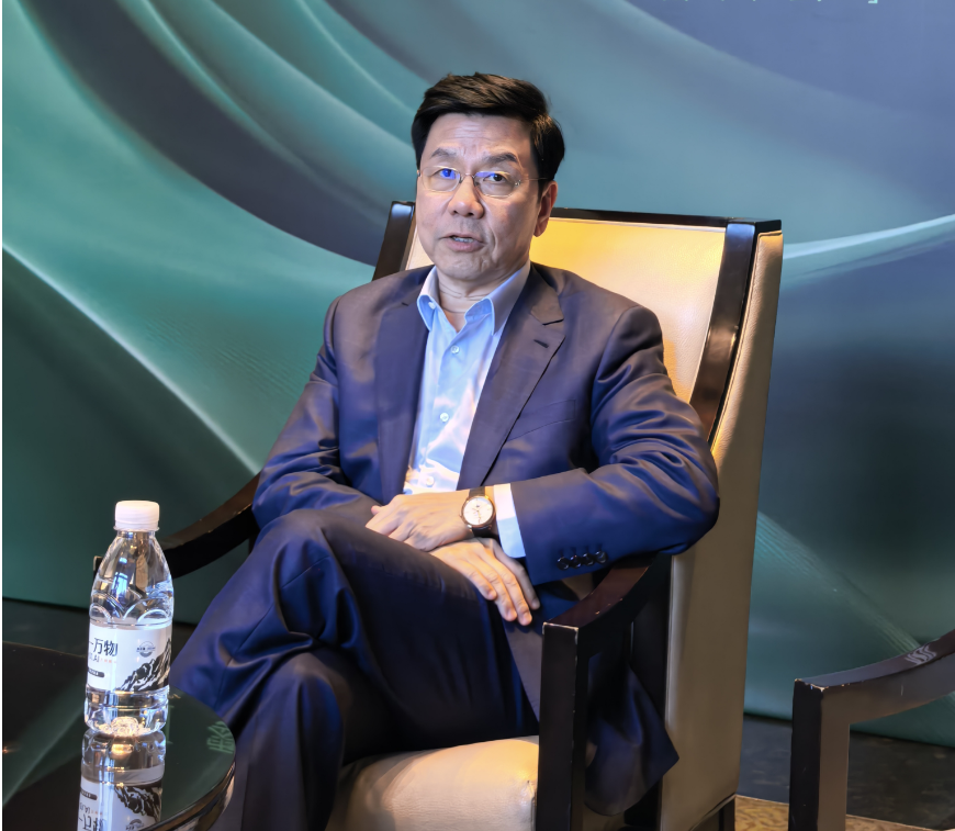 李开复谈AI大模型：推理芯片需求激增，具身智能成中国优势