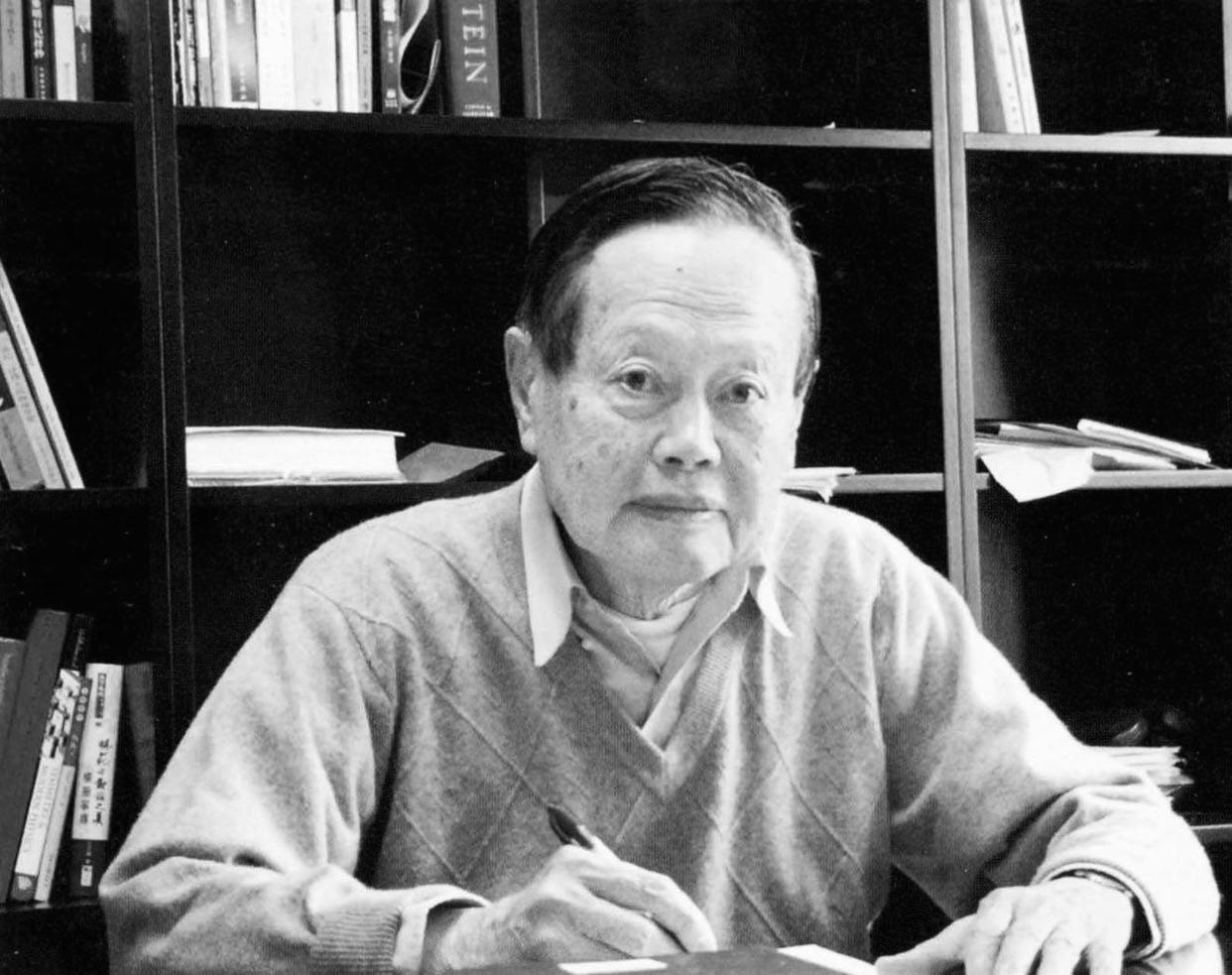 「逝者追思」杨振宁：跨越世纪的物理巨匠与民族自信的奠基者