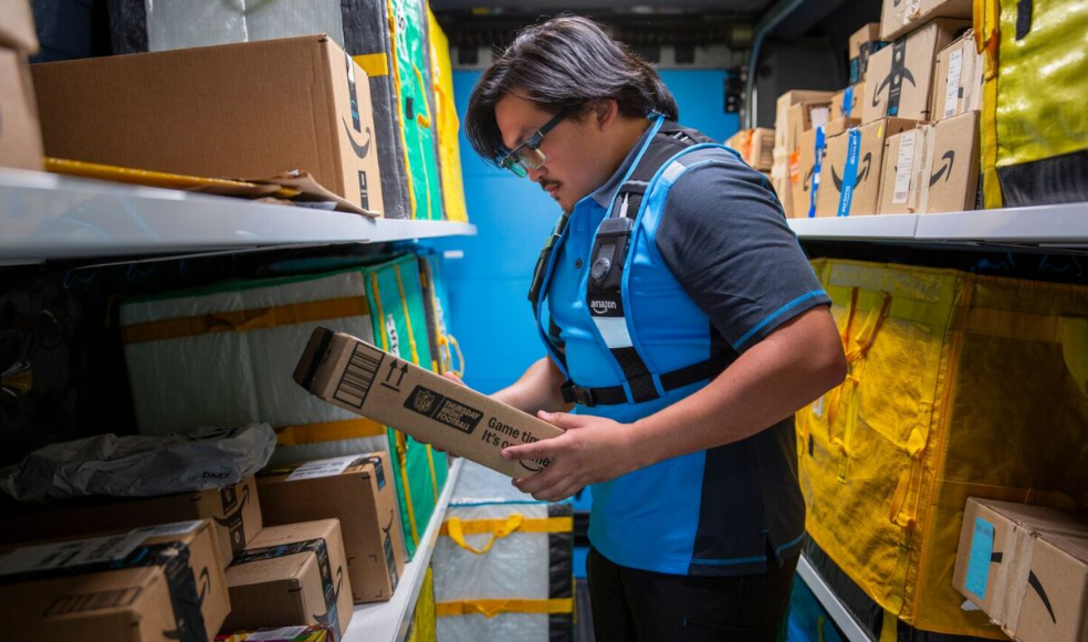亚马逊AI眼镜发布：快递员效率提升的增强现实新利器