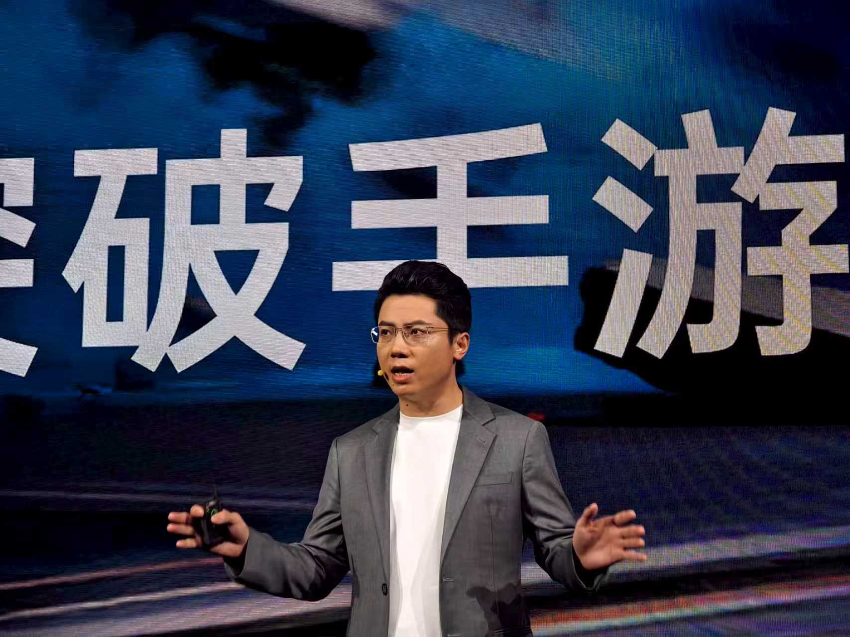 十月新机潮：国产手机抢首发、卷价格，市场格局生变