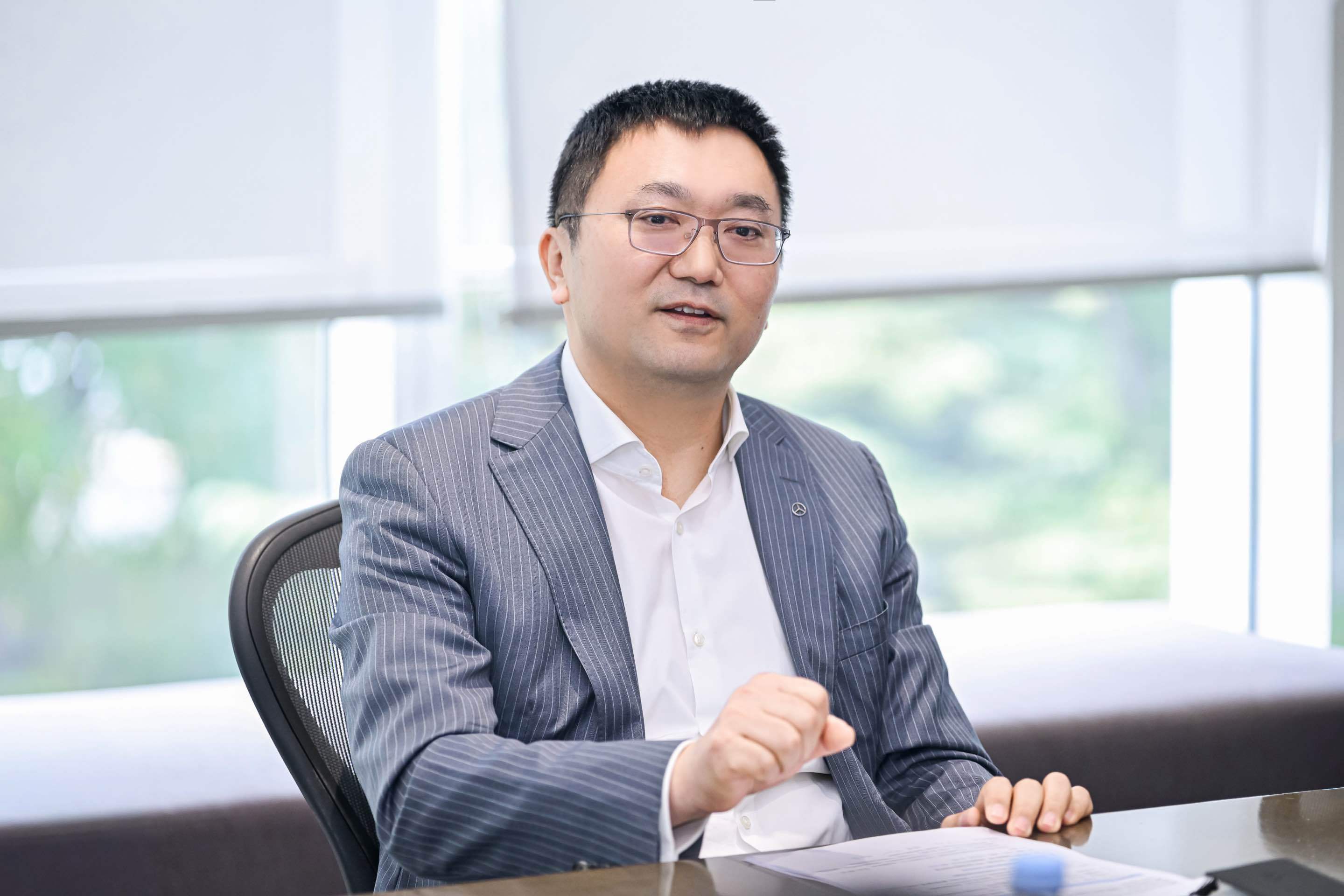 奔驰纯电CLA破局：重新定义中国电动豪华市场