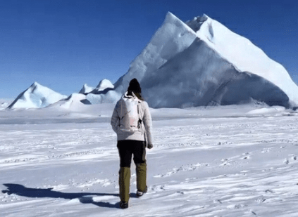 俞敏洪南极之行引关注：连发10条视频分享体验