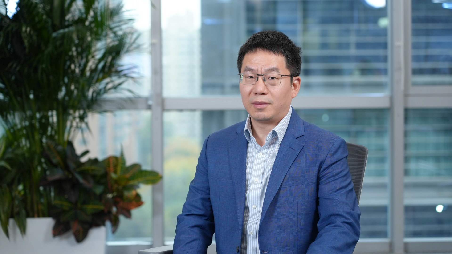 智谱董事长刘德兵专访：IPO热潮下AI企业的商业化与长期价值检验