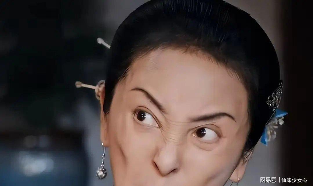 实力派云集大剧《灼灼韶华》口碑下滑，因何一人成焦点？