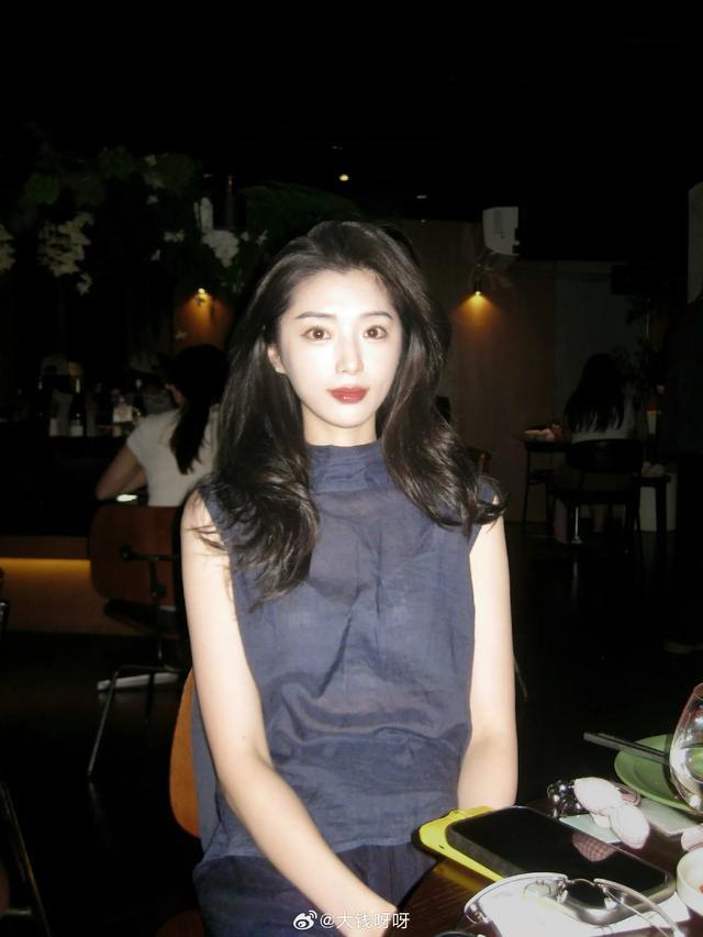 美人图库14694系列高清美图欣赏