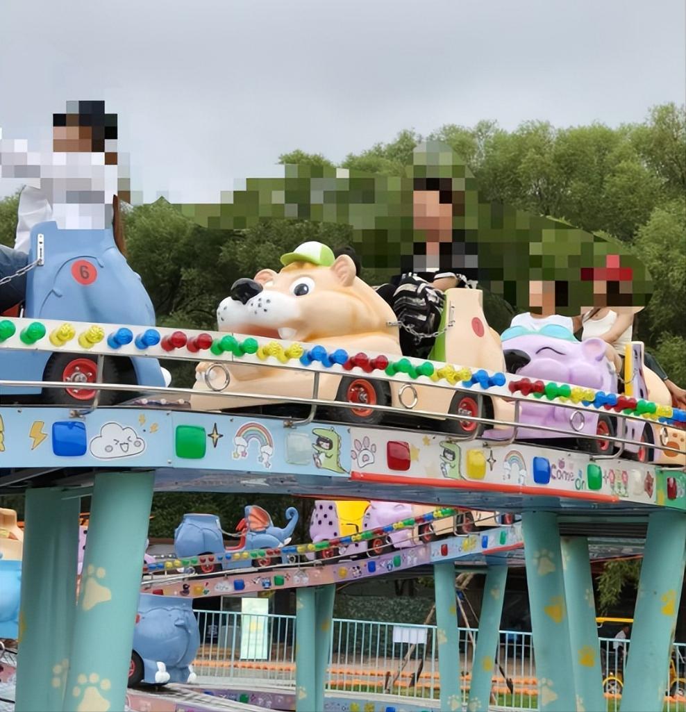 沈阳景区虚假宣传驱赶游客，景区老总致歉难平众怒