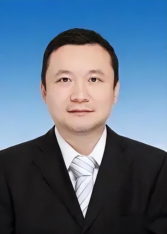北大副校长任羽中主动投案 曾为四川省高考文科状元