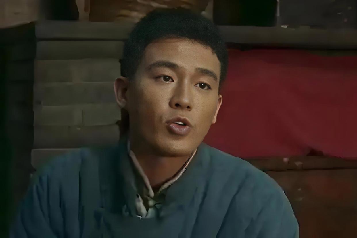 《生万物》封大脚与铁头：邻居间的贫富悬殊，根源何在？