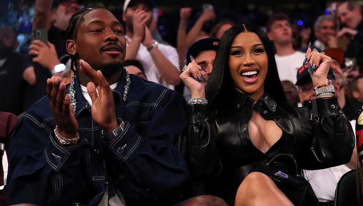 NFL球星迪格斯与Cardi B将迎首个爱情结晶，孕情细节曝光