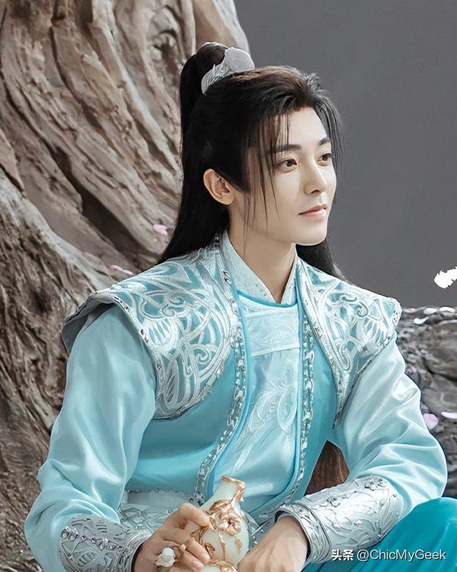 侯明昊古装造型