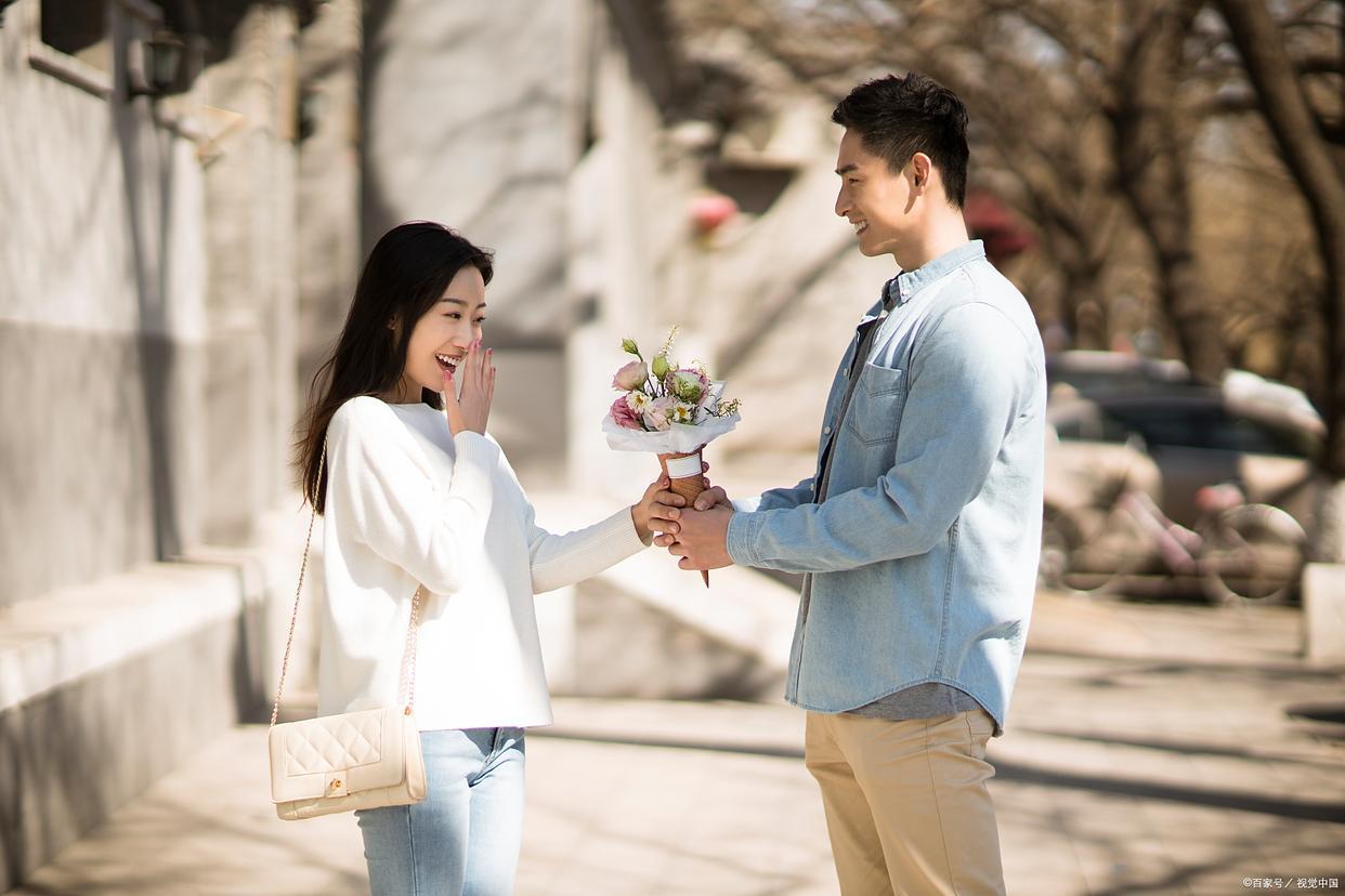 亲密时刻女人最想听的3句情话，你了解吗？