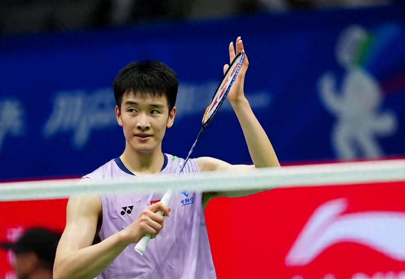 中国羽毛球大师赛男单8强揭晓：国羽双星晋级，1/4决赛对阵出炉
