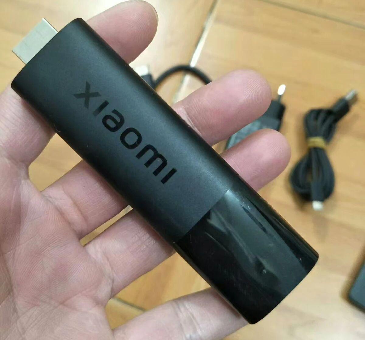 闲鱼惊现日系安卓电视棒，体积小巧如打火机，预装系统引关注