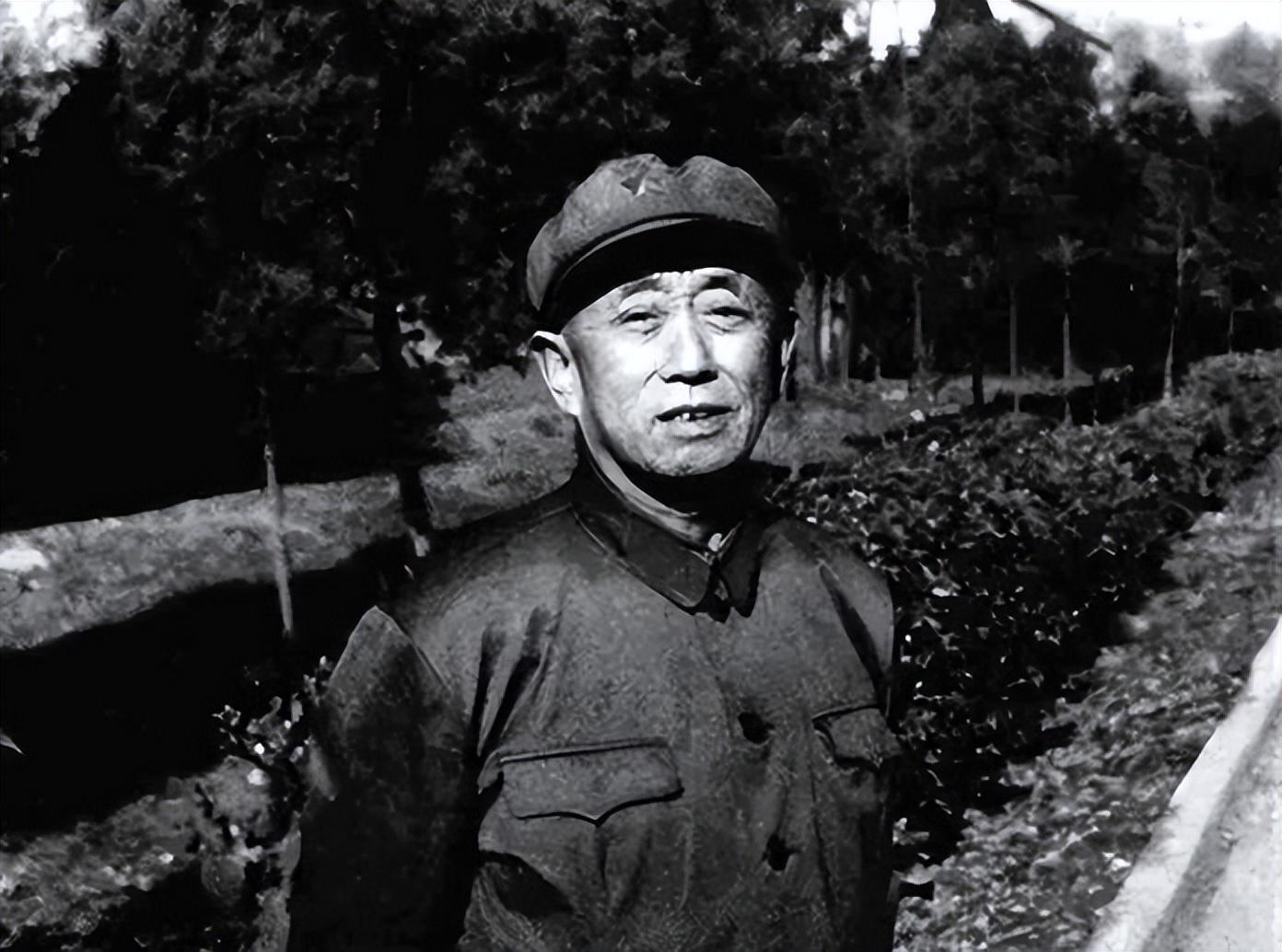 林彪事件后纪登奎为郑维山求情，毛主席回应意味深长