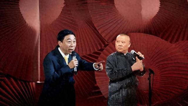 一手好牌打稀烂！67岁的曲协主席冯巩，终于看清他与郭德纲的差距