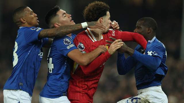 默西赛德郡德比历史对决