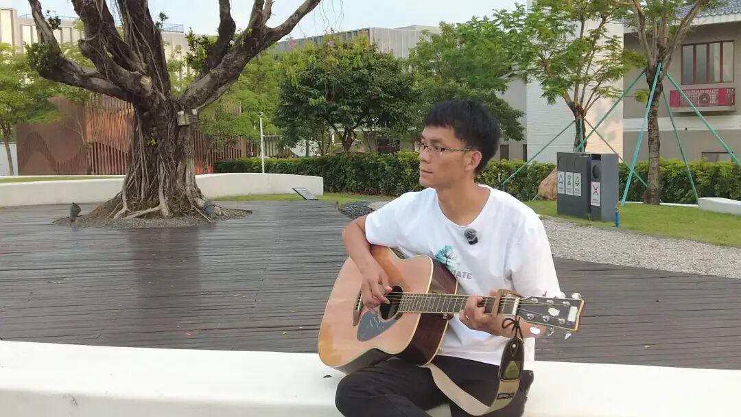 唐尚珺校园生活