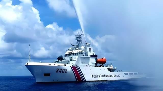 黄岩岛对峙升级：中方强硬管制，菲方十余艘船只遭全面压制