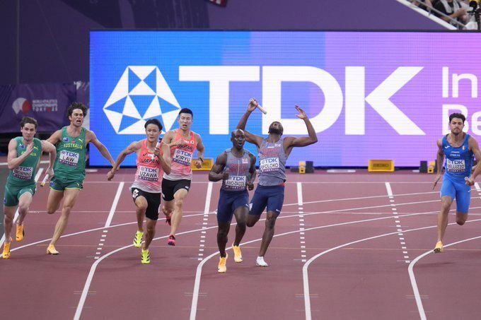 世锦赛4×100米接力：中国队0.04秒惜败，牙买加意外出局