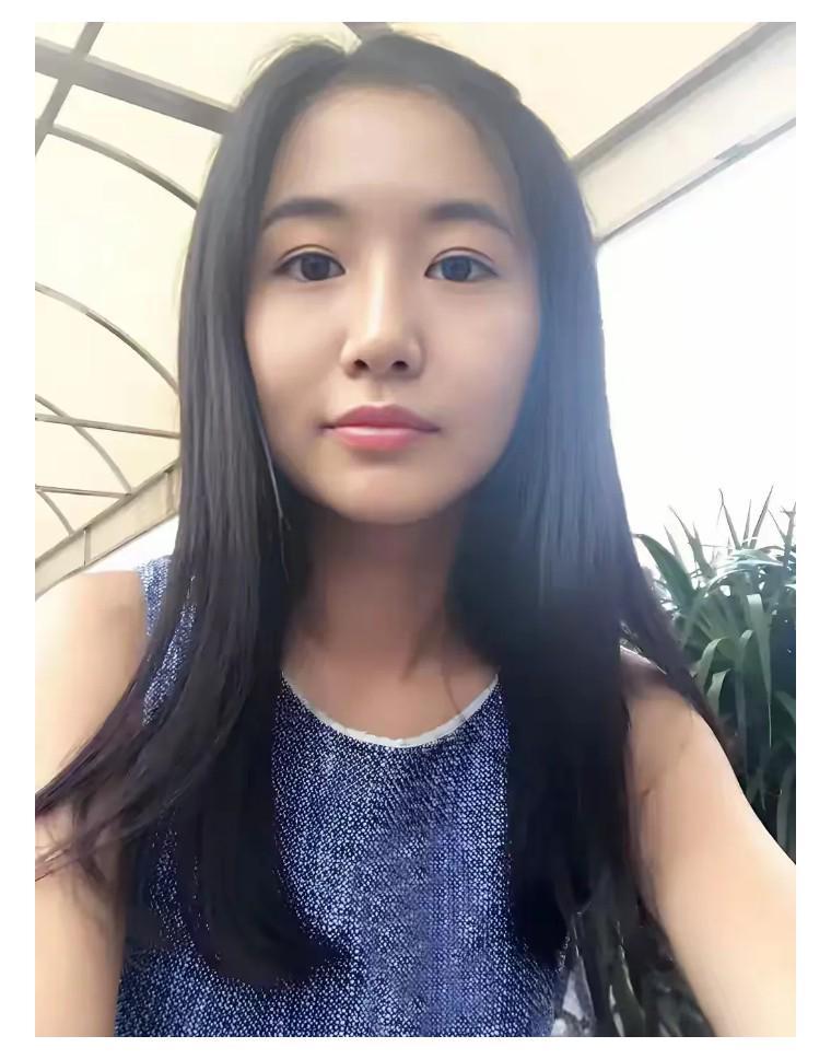 翟欣欣12年刑期起算日揭秘：判决生效时间引发热议