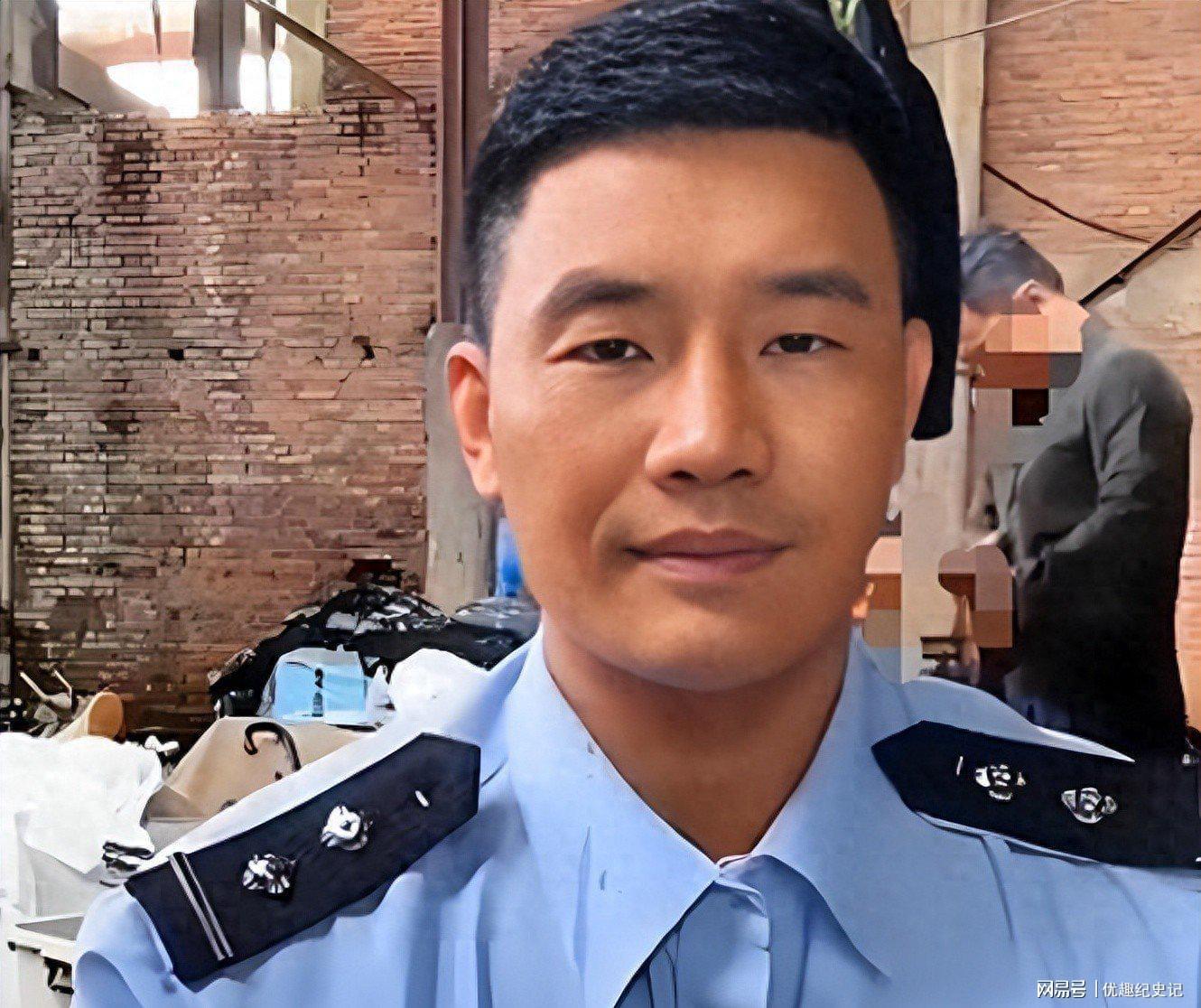 嘎子谢孟伟直播翻车被拘，妻子姗姗紧急划清界限引热议