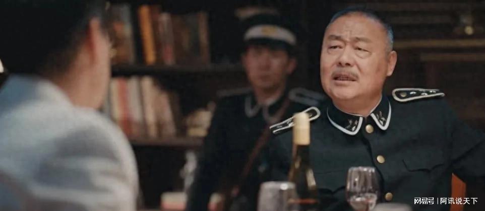 《灼灼韶华》褚韶华与夏初重逢，揭开不为人知的另一面