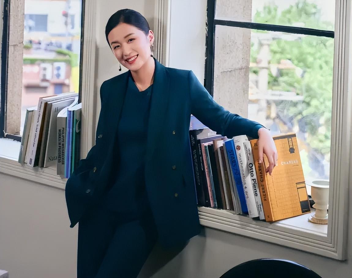 古二反击《繁花》剧本争议：新录音曝光，揭露行业压榨乱象