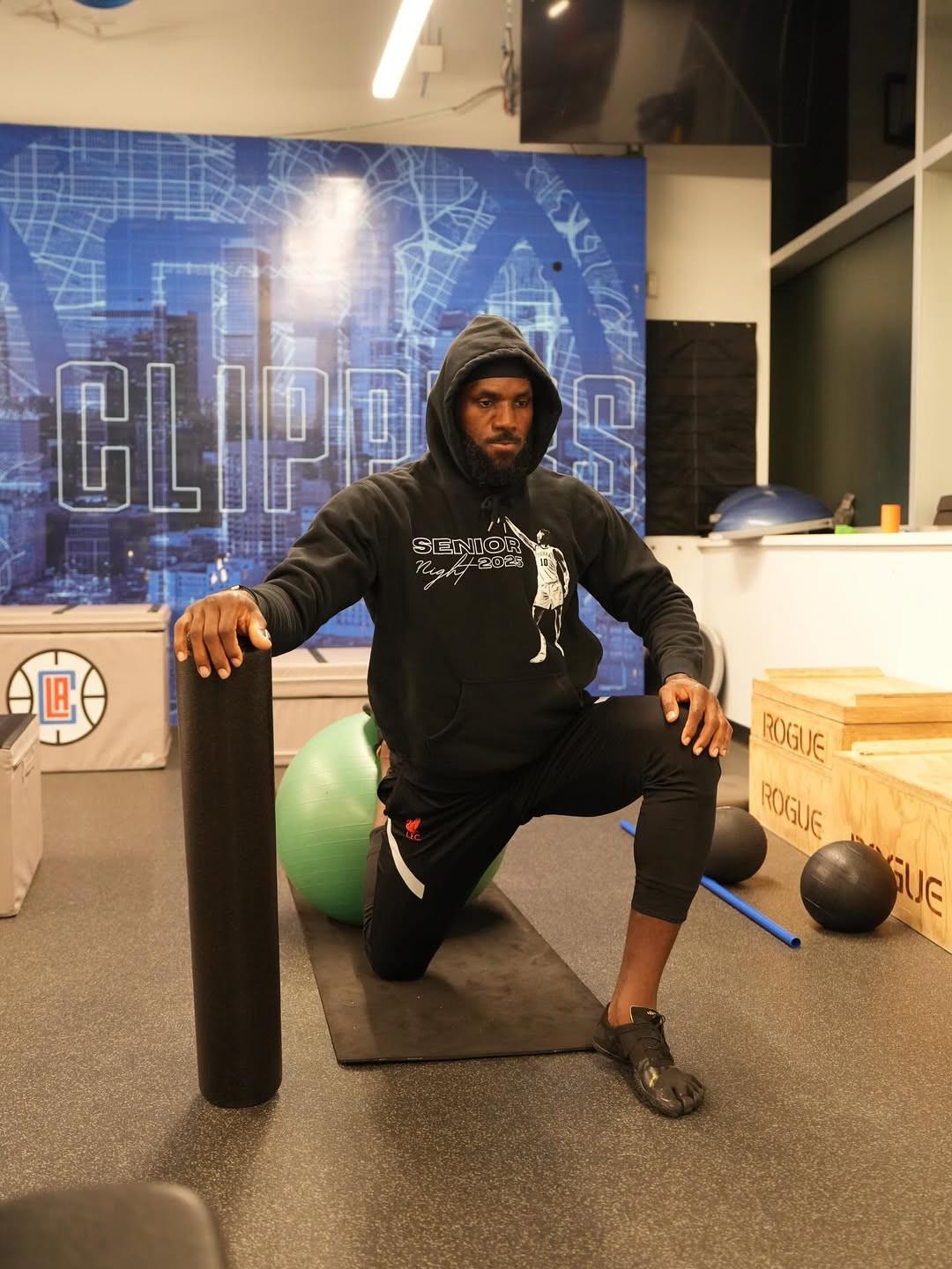 前NBA球员批詹姆斯：自恋倾向明显，赢球归己输球怪队友