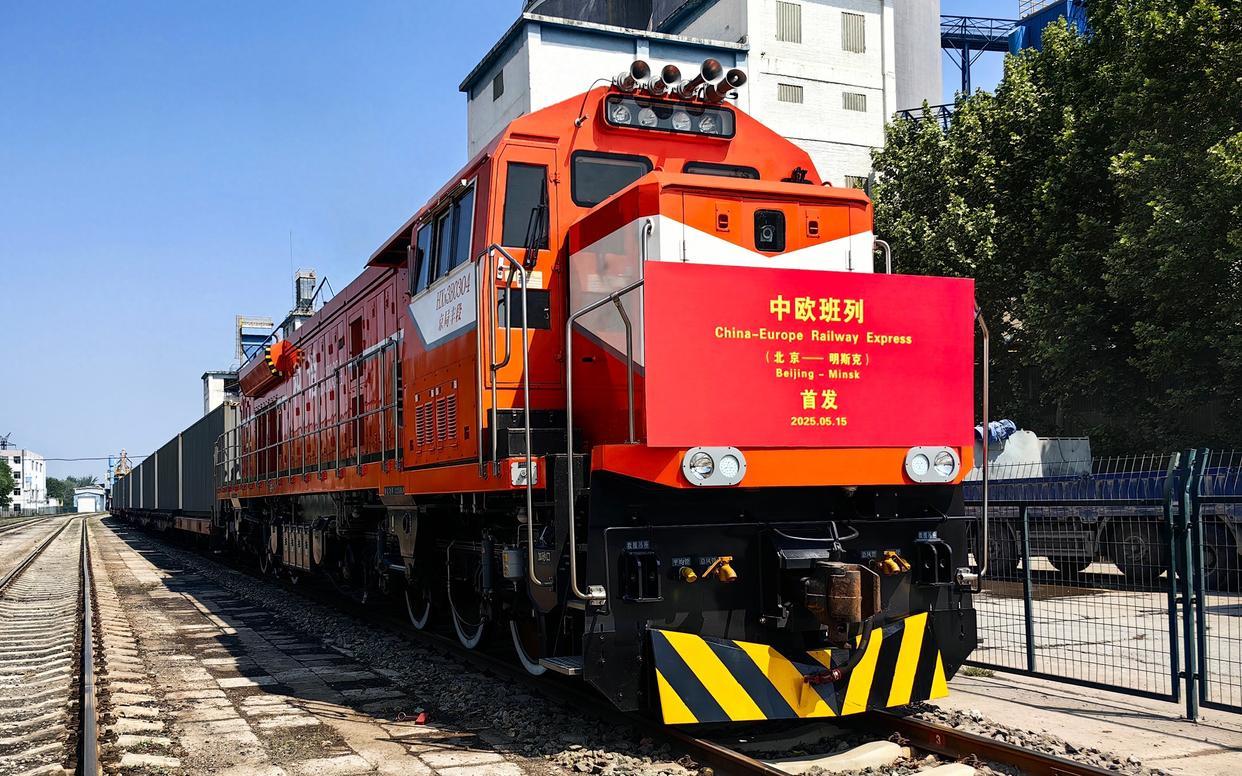 波兰封锁东部边境：中欧班列中断，供应链危机如何应对？