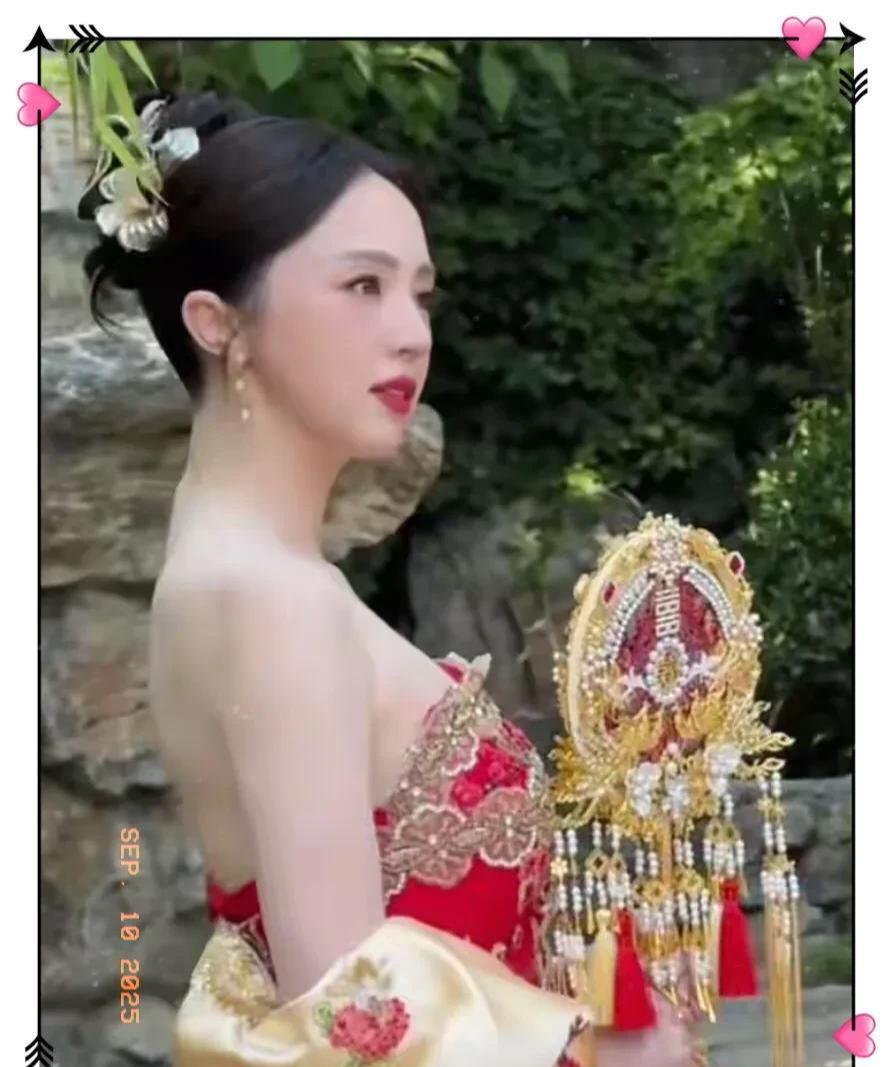 董璇婚礼现场曝光，婚前协议细节公开，佟丽娅力赞张维伊