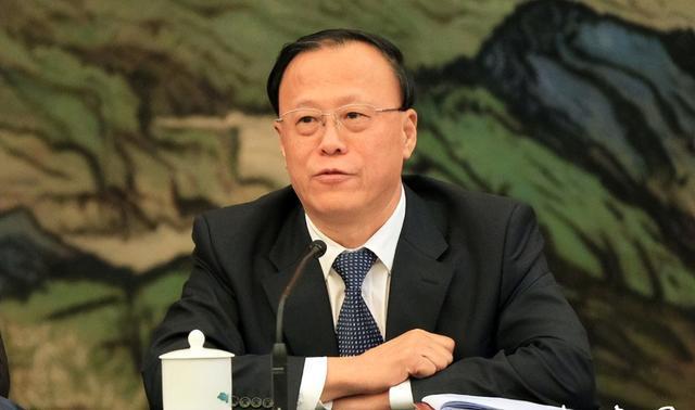 上周23人被查10人受处分，反腐风暴持续发力