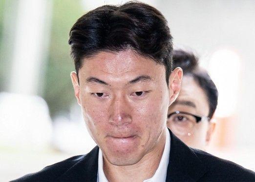 官方确认：前韩国国脚黄义助遭20年禁足，无缘国家队