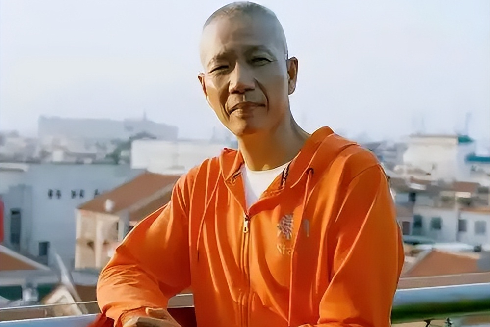 炸龙脉、改国籍，被央视怒批，一场烟花秀，让崇洋媚外的他现原形