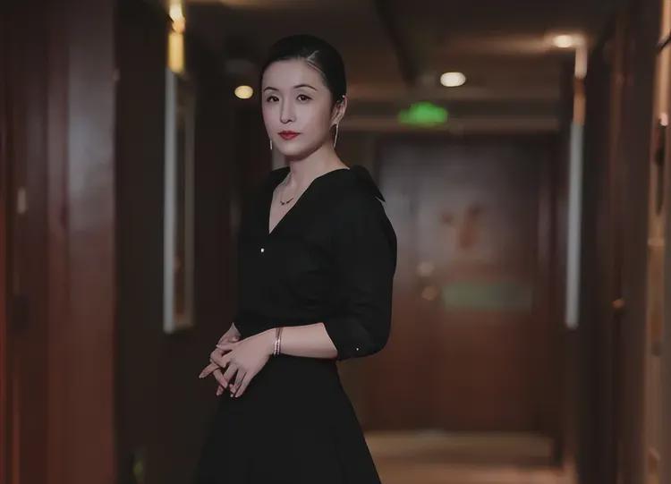 《繁花》编剧秦雯录音曝光：内涵陈道明，吐槽游本昌引热议