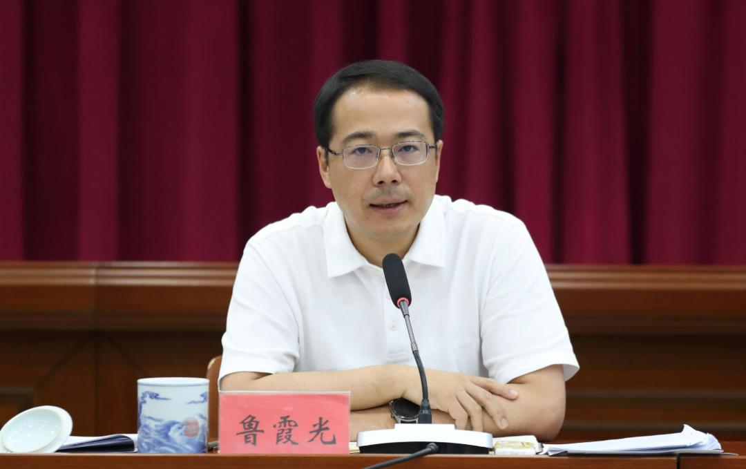 浙江‘80后’干部鲁霞光拟升正厅，曾是最年轻县长