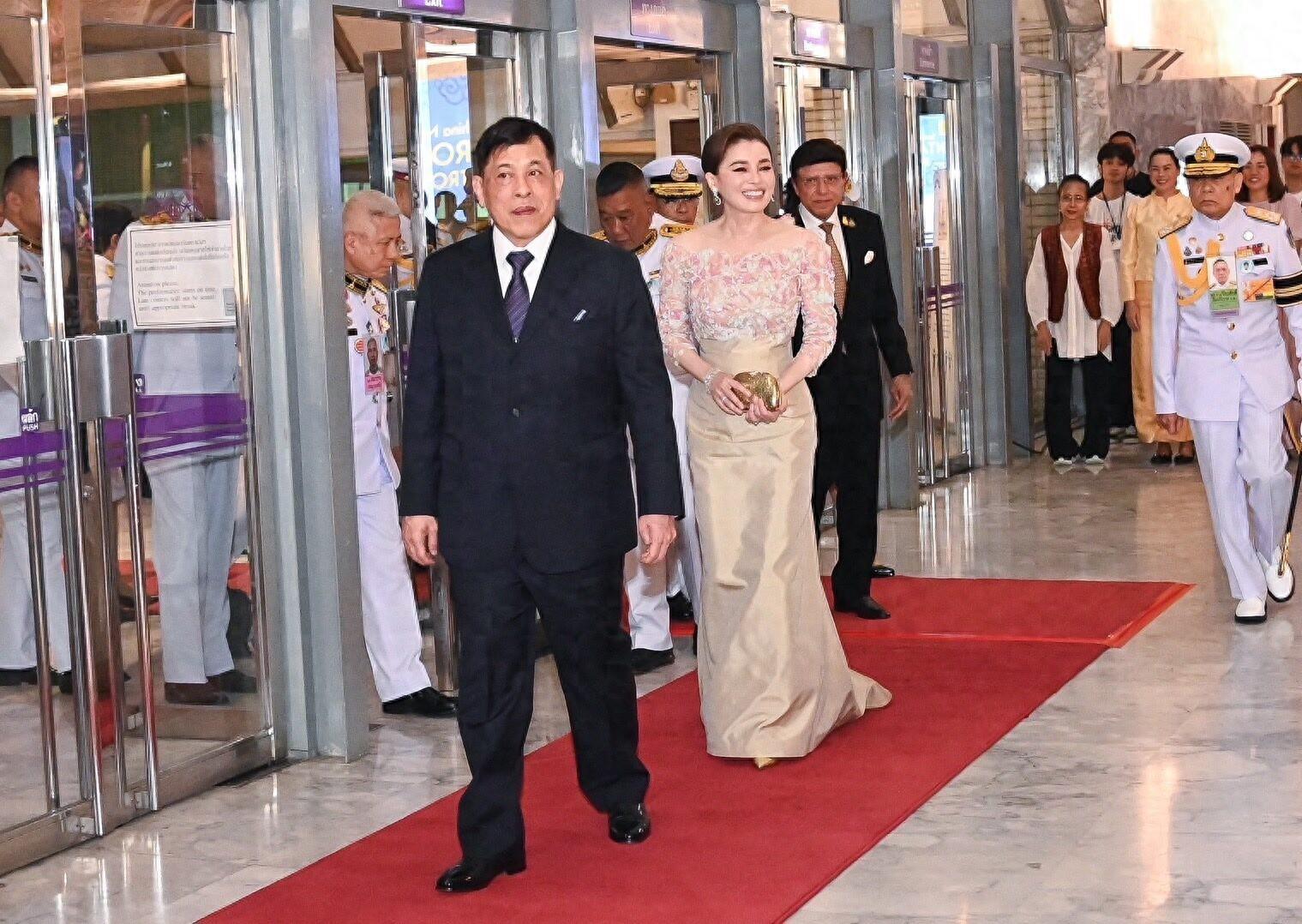 君心难测：泰王宁可重用小妾的母亲，也没有原谅4个学霸儿子
