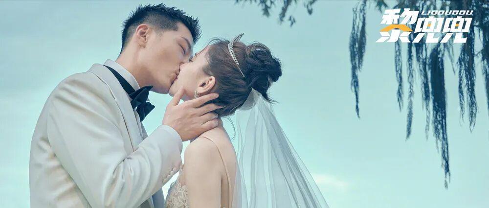 何超莲窦骁婚姻真相：豪门童话破碎背后的现实与挑战