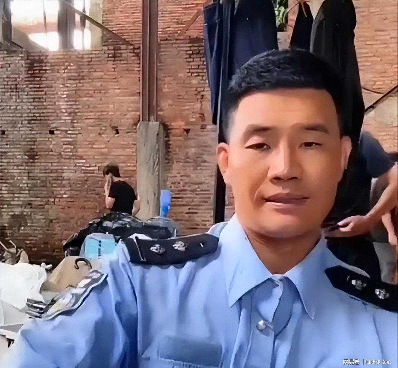 嘎子谢孟伟直播被拘后婚姻生变，妻子清空合照引热议