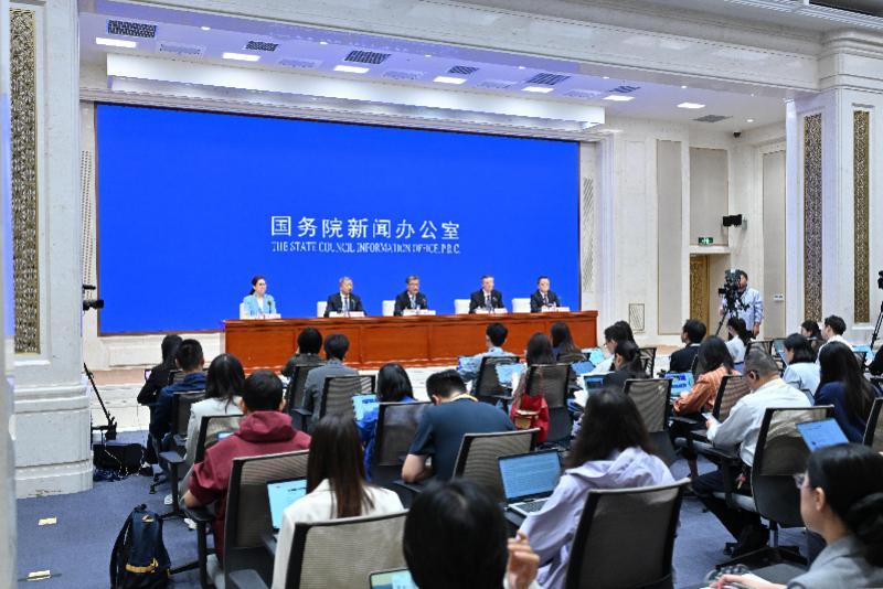教育部明确：基础教育资源配置转向，淡化升学竞争缓解教育焦虑