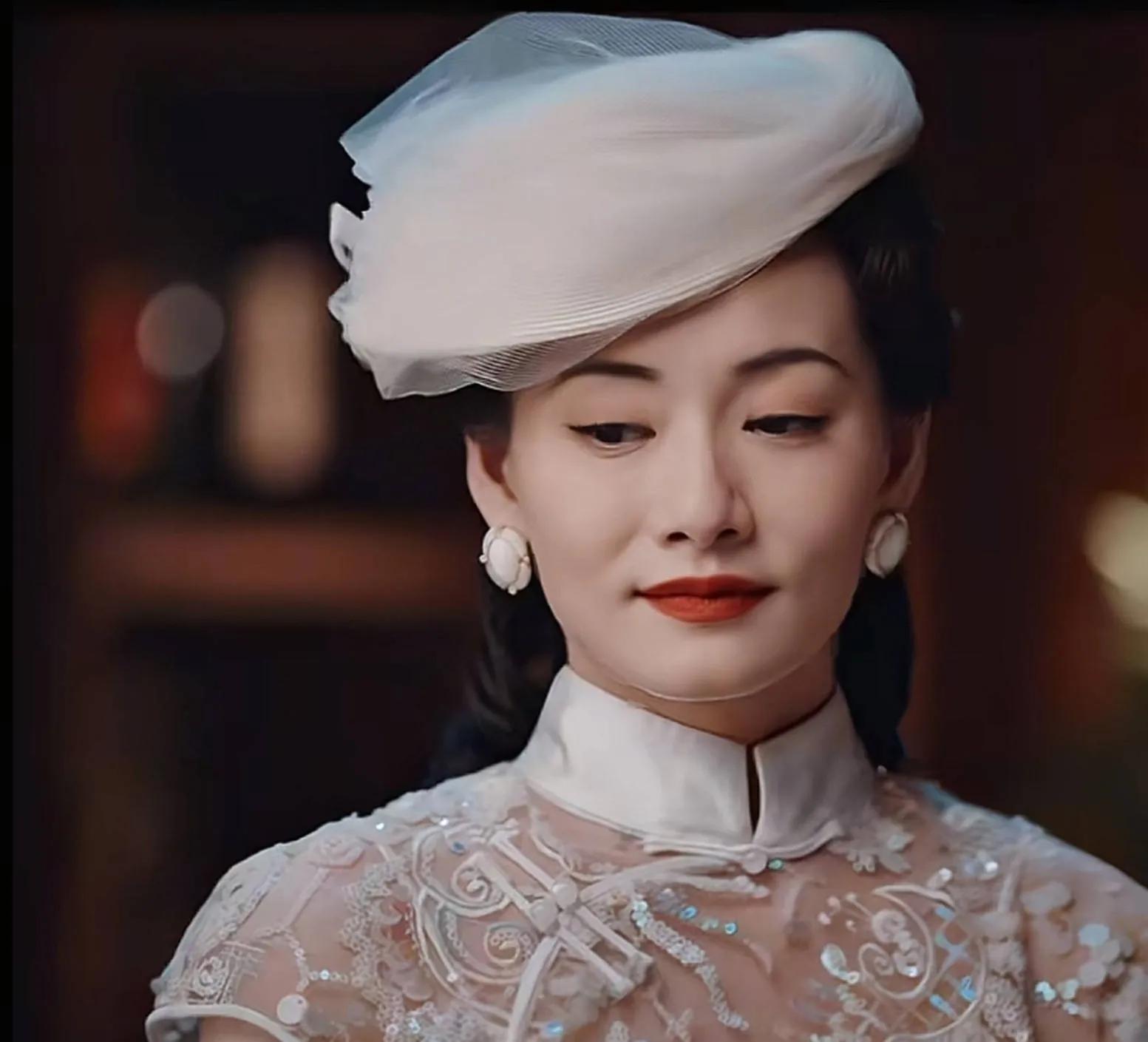 《灼灼韶华》康二妞情感波折：从田二少到穆子儒的陷阱