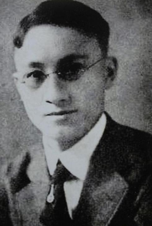 徐志摩与新月社同仁