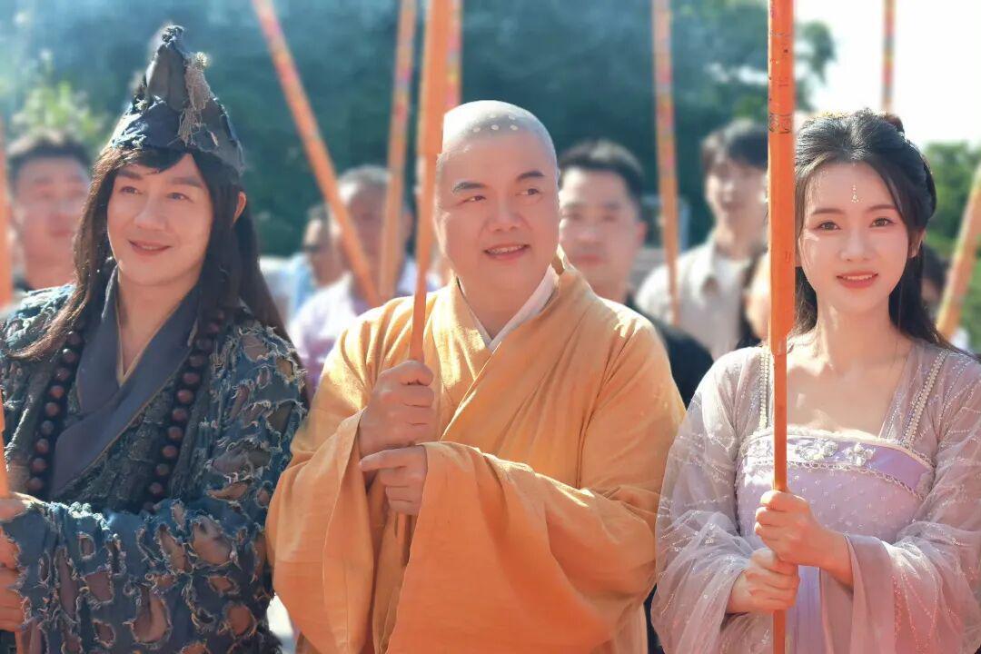 陈浩民领衔《济公之降龙现世》短剧，潘长江谢孟伟加盟