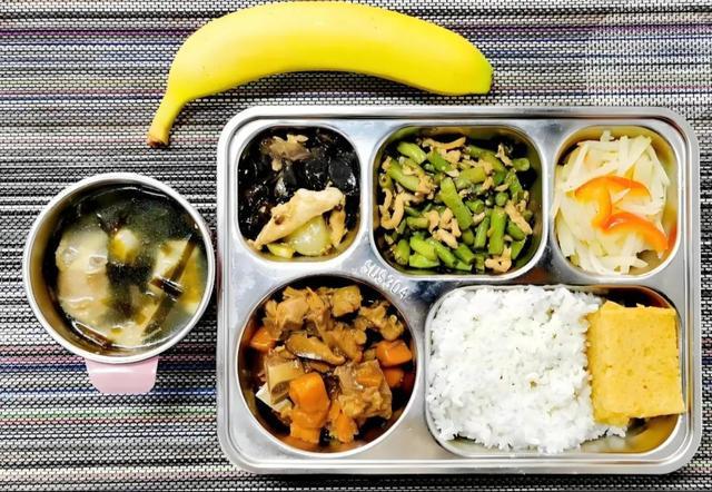 上海绿捷公司供餐问题全解析：舆情、质量与整改争议
