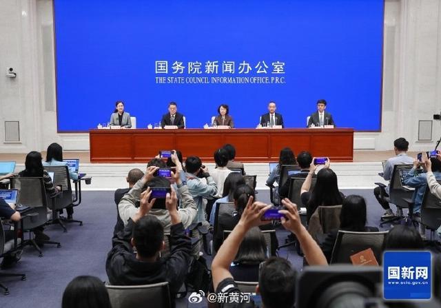 广电总局整治微短剧乱象：规范“雷人”剧情与“霸总”人设