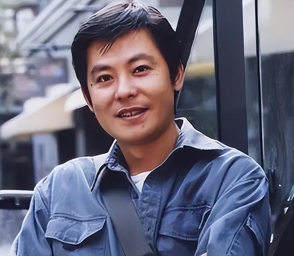 老戏骨孙思瀚携全家美国享乐？揭秘其财富与生活真相