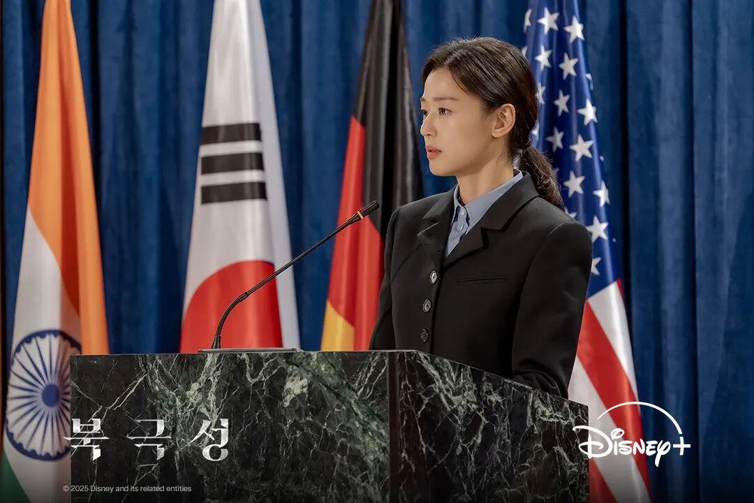 全智贤《暴风圈》争议：透视韩国社会深层‘惊恐症’