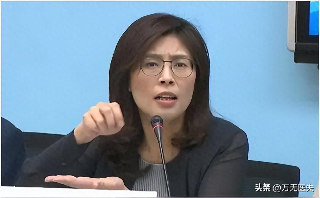 郝龙斌郑丽文丑闻缠身，赵少康或面临法律危机，蓝营改选何去何从