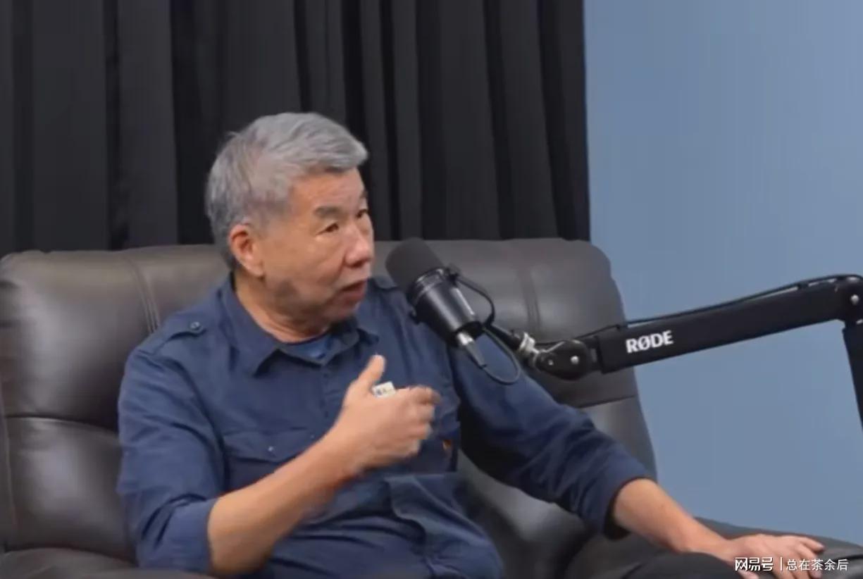 张亚中做客网红馆长直播：政策理想化难获支持，支持率垫底