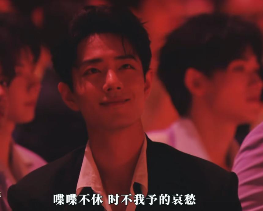 湾区晚会近百万明星亮相！造型一个比一个认真，单依纯高定抢镜
